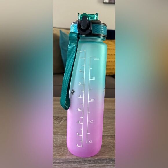 NWOT … Motivational “32 Oz.” Water Bottle - Picture 8 of 10